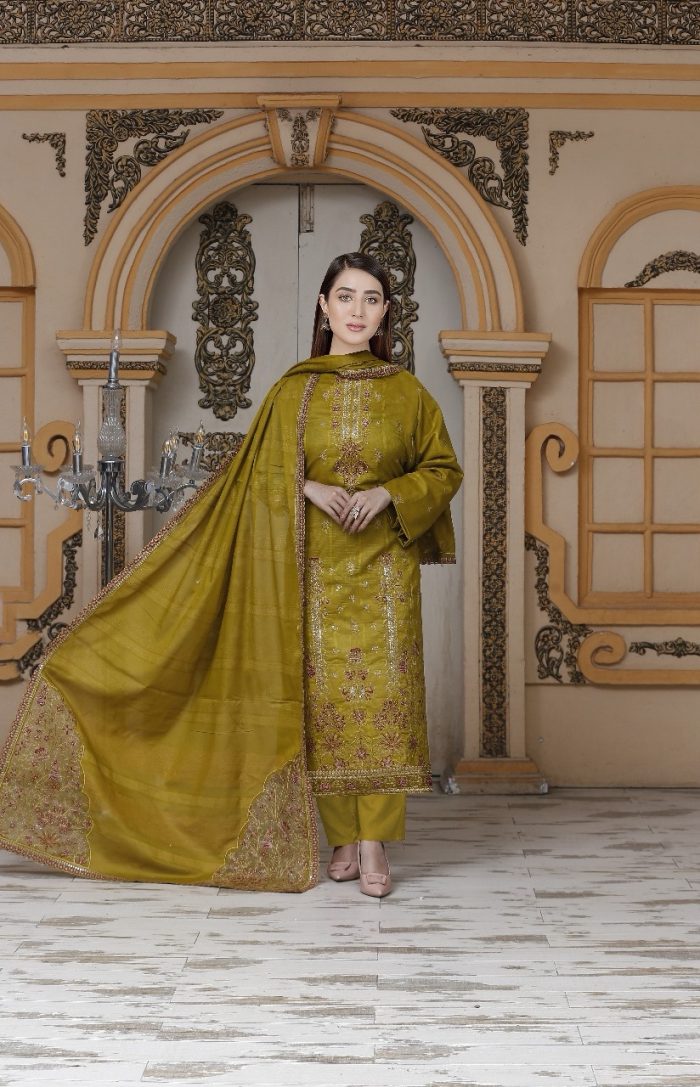 EID EXCLUSIVE CORNER MOTIVES EMBROIDERED SHAWL - Image 1