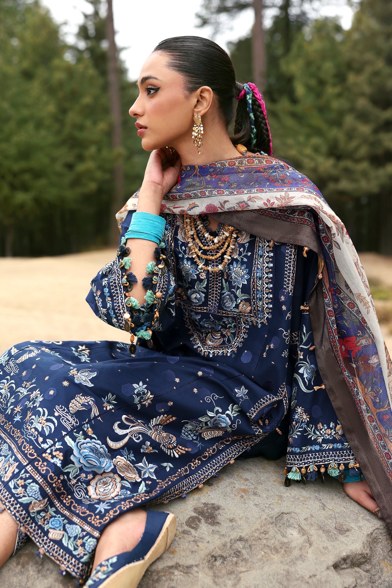 img_8913-2 ZAHA by Khadija Shah Zuri—PL-491 - Image 3